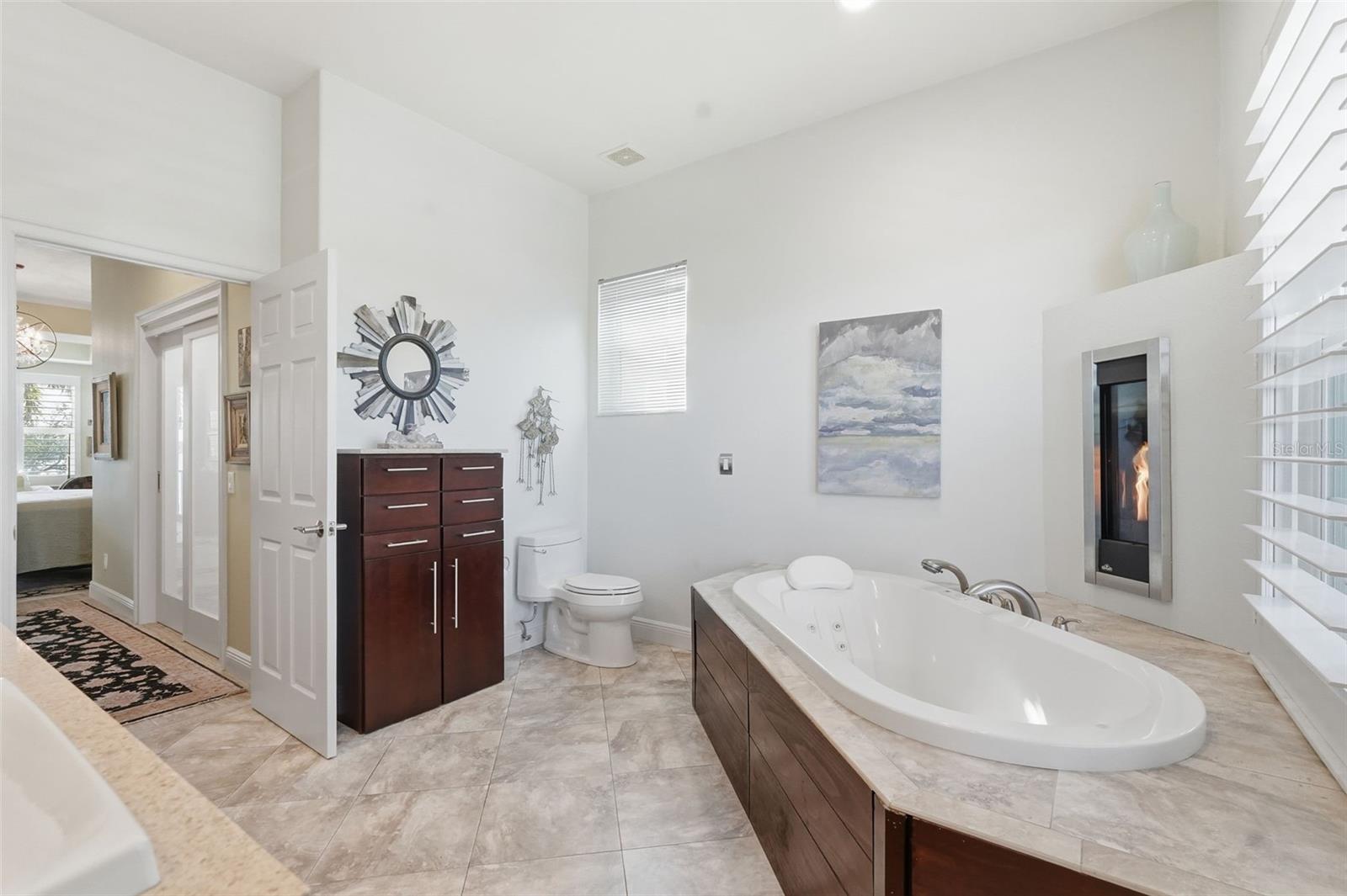 TB8454528 Property Photo