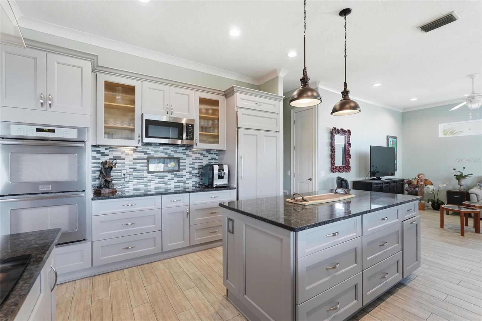 TB8454528 Property Photo