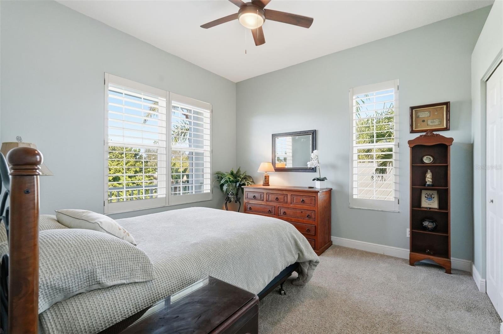 TB8454528 Property Photo