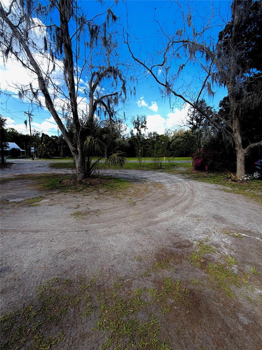 25327 NE STATE ROAD 26, MELROSE, FL, 32666