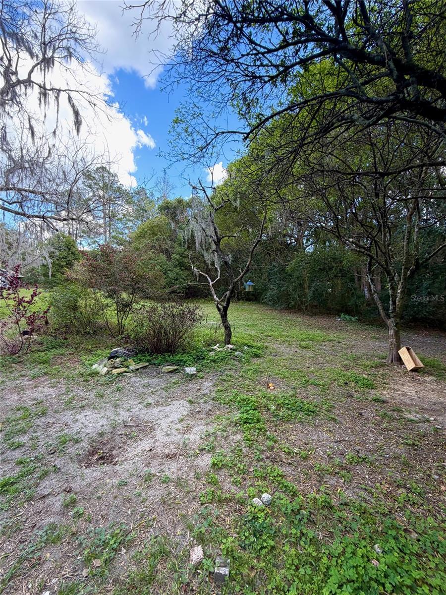 25327 NE STATE ROAD 26, MELROSE, FL, 32666