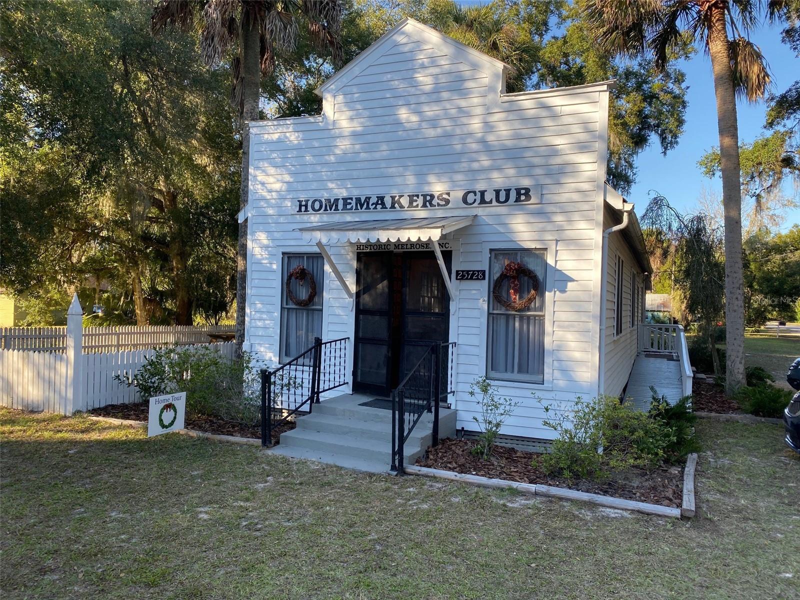 25327 NE STATE ROAD 26, MELROSE, FL, 32666