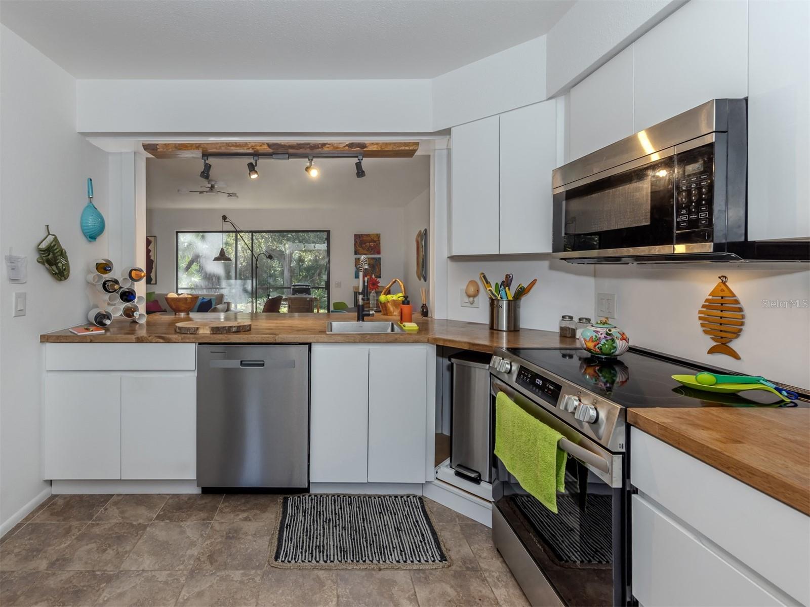 139 WOODLAND PL #139, OSPREY, FL, 34229