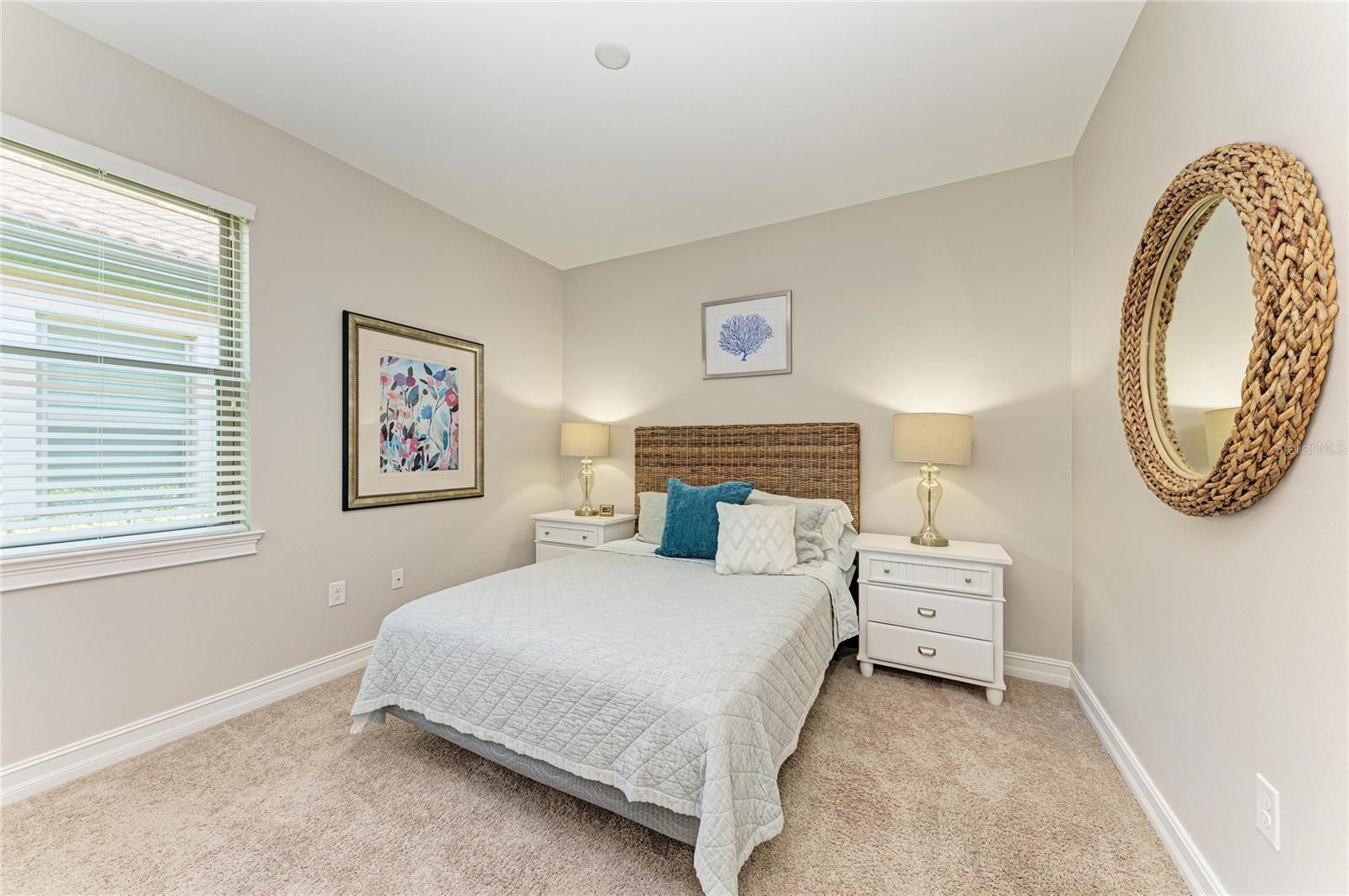 131 MARAVIYA BLVD, NOKOMIS, FL, 34275