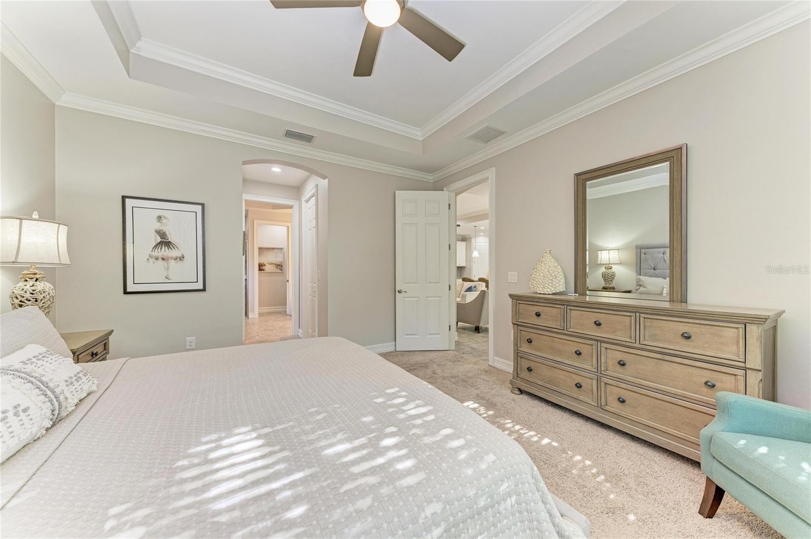 131 MARAVIYA BLVD, NOKOMIS, FL, 34275