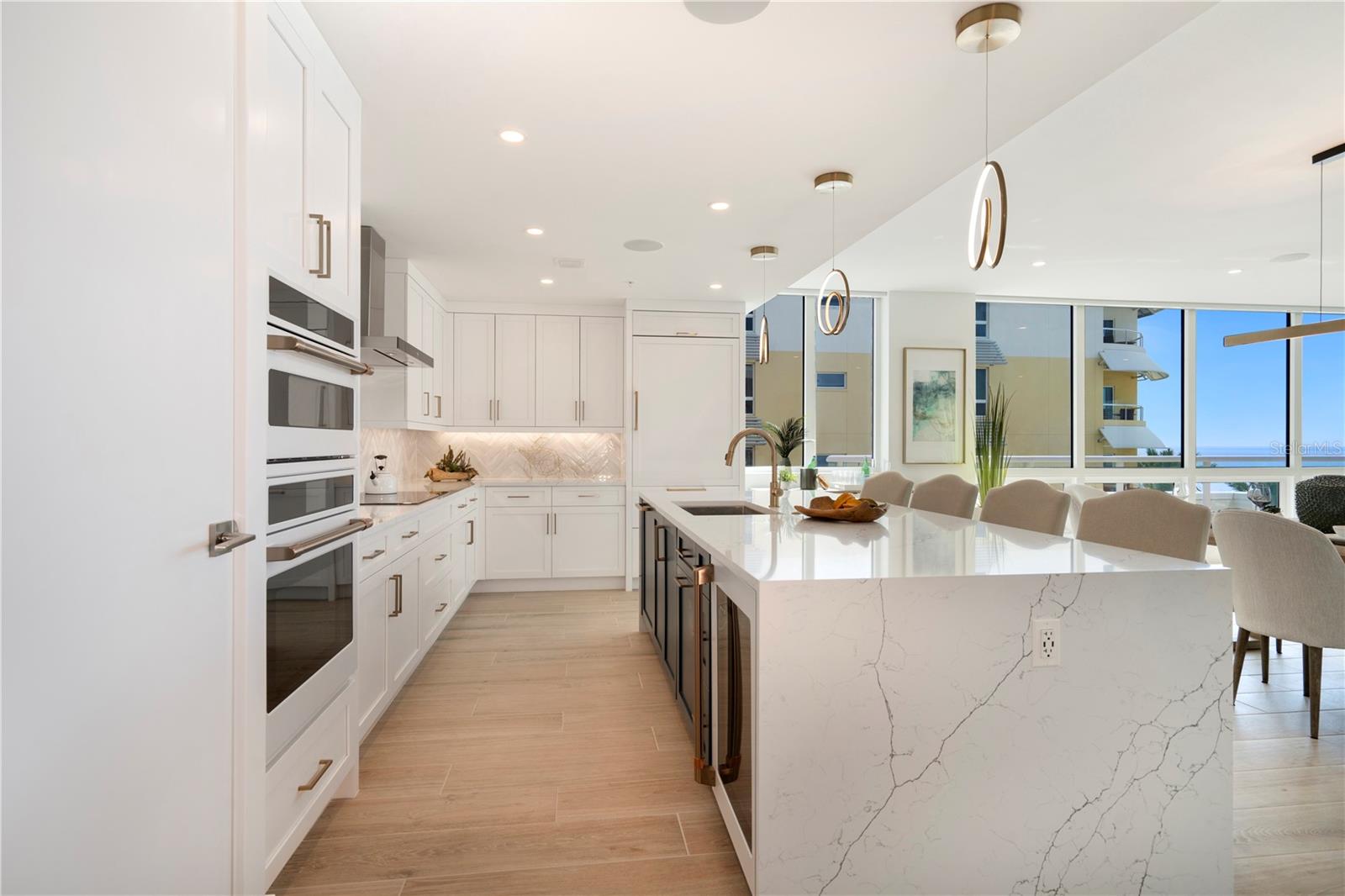 A4674532 Property Photo