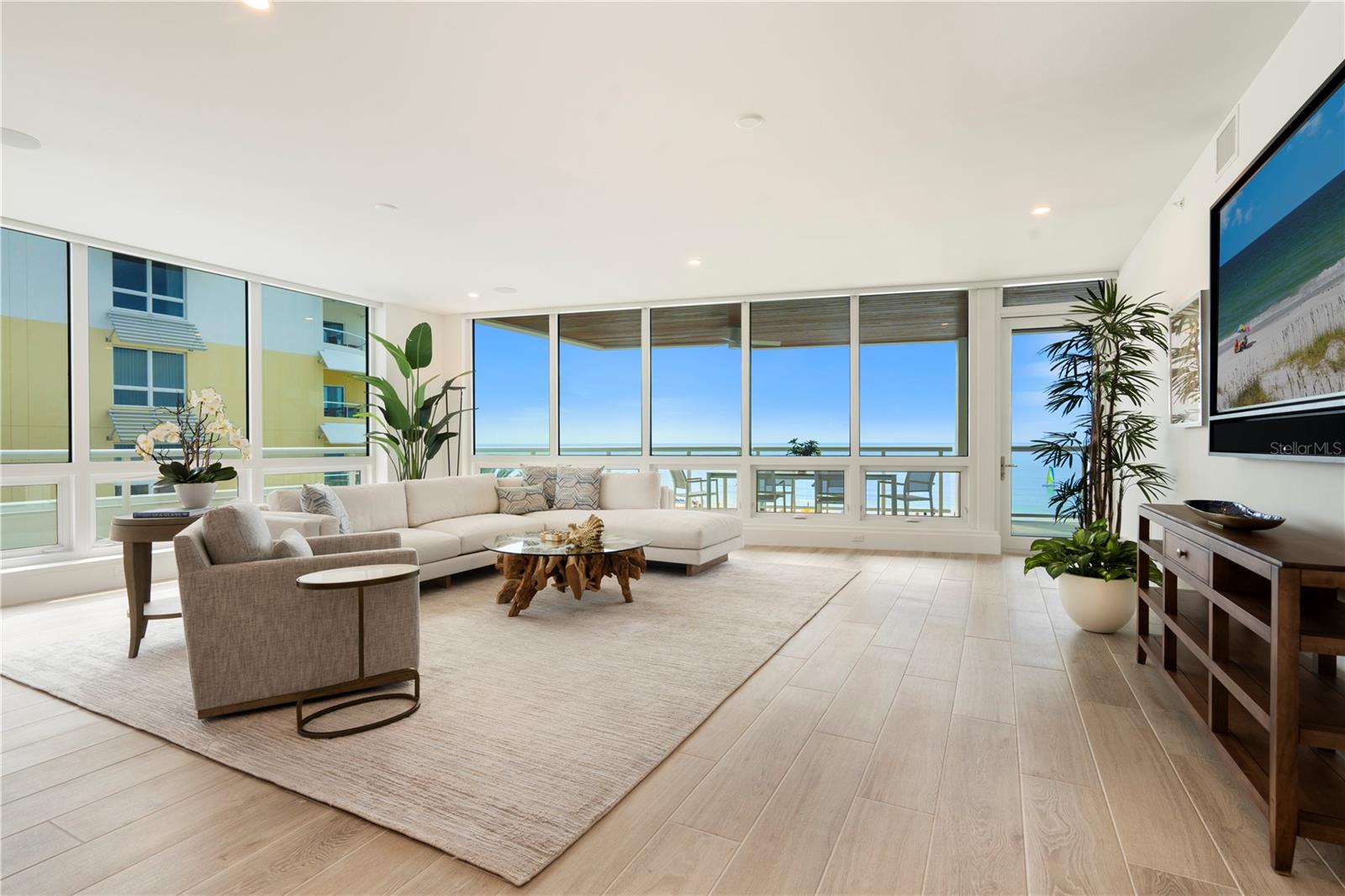 A4674532 Property Photo