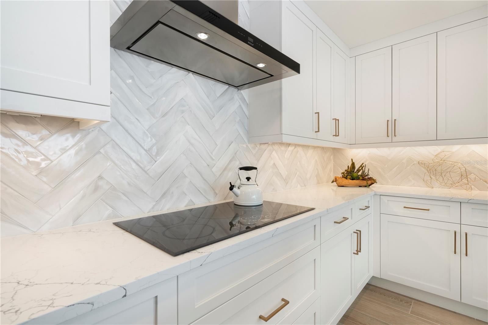 A4674532 Property Photo