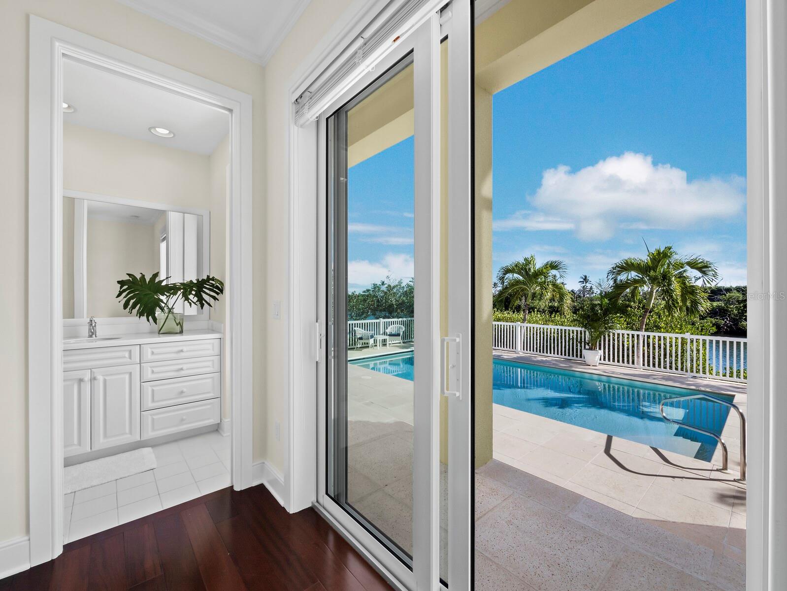 D6145104 Property Photo