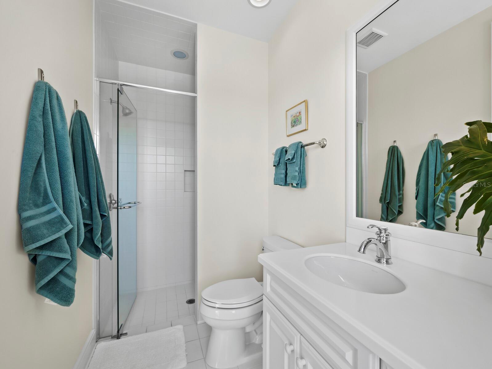 D6145104 Property Photo