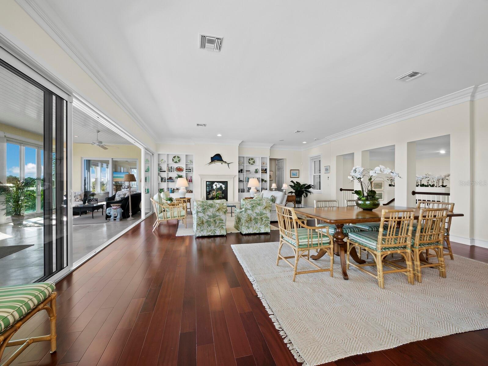 D6145104 Property Photo