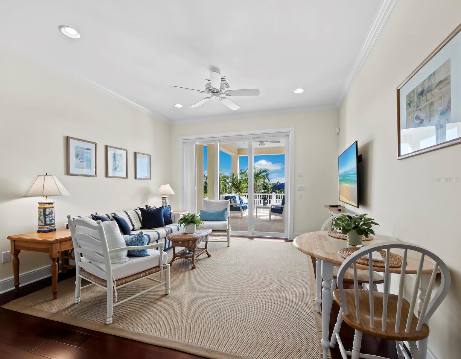 D6145104 Property Photo