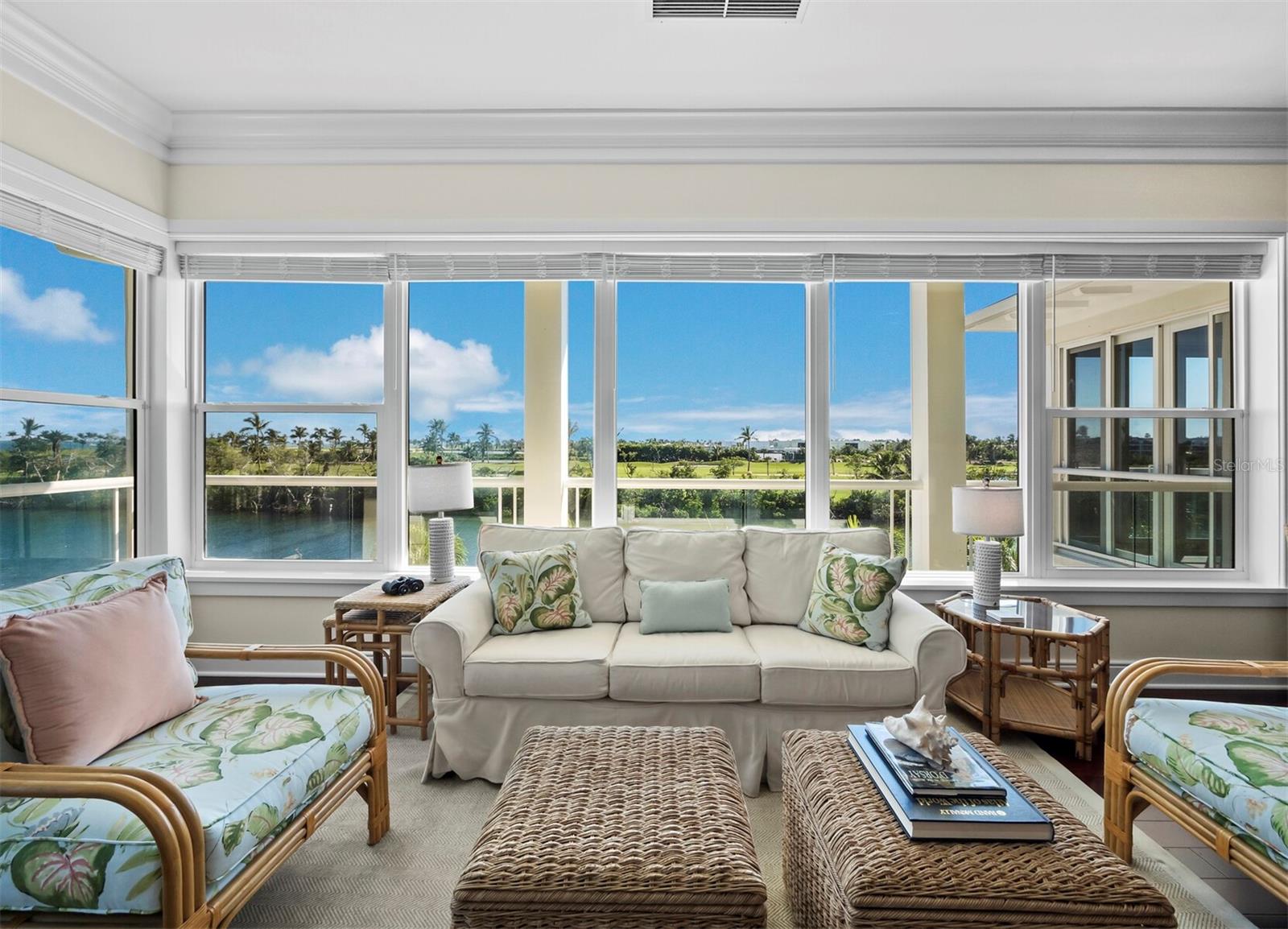 D6145104 Property Photo