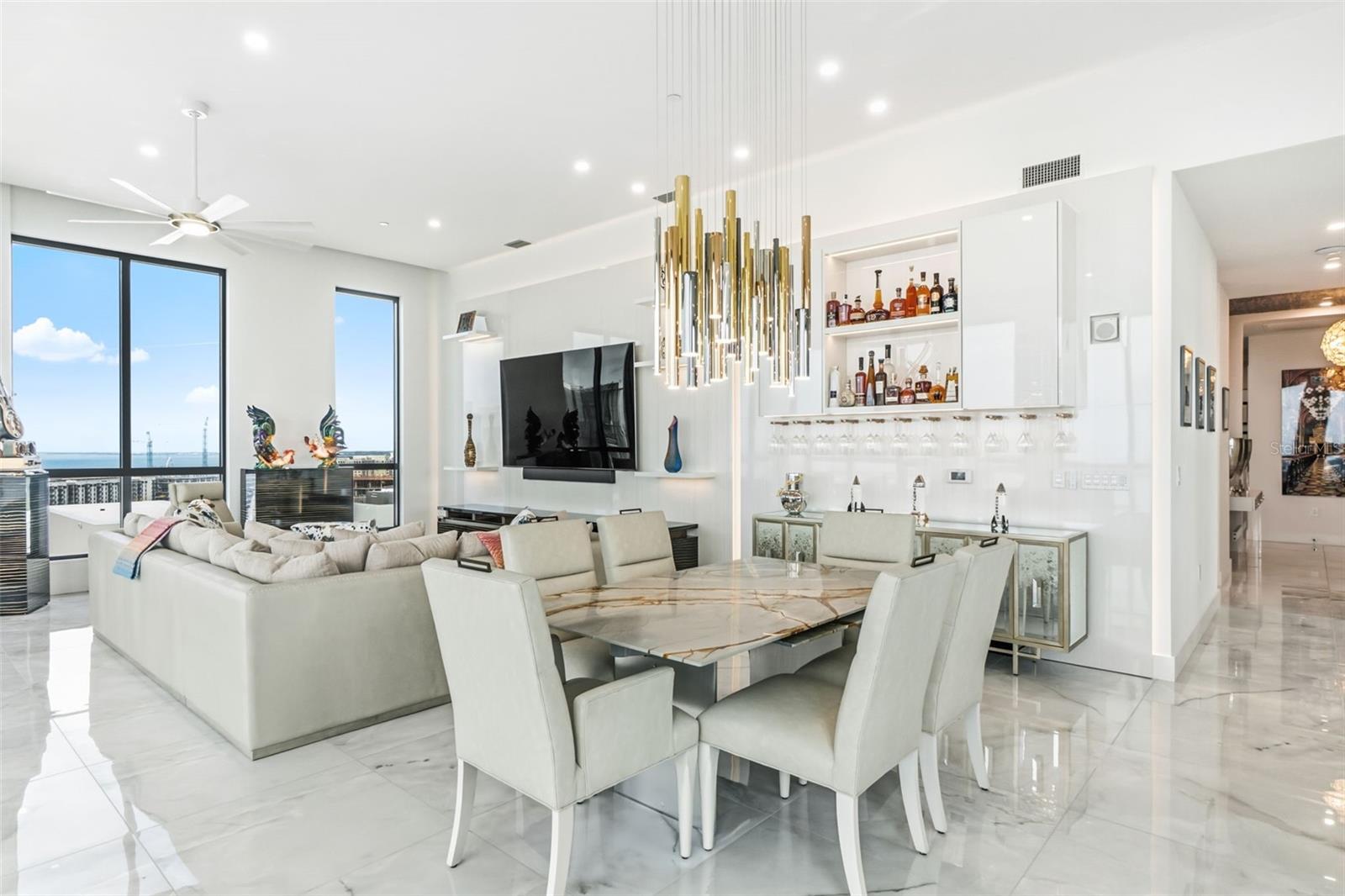 A4674550 Property Photo