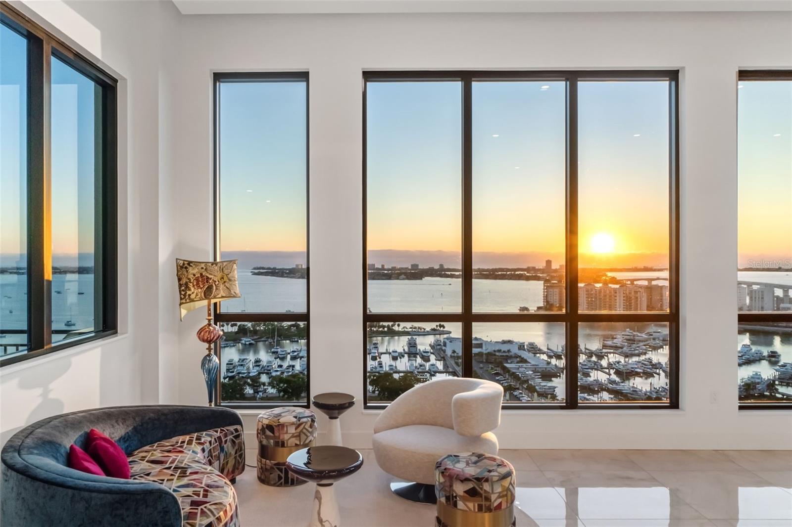 A4674550 Property Photo