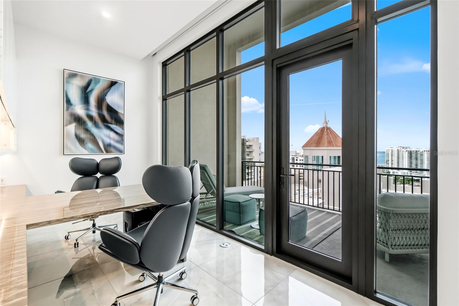 A4674550 Property Photo