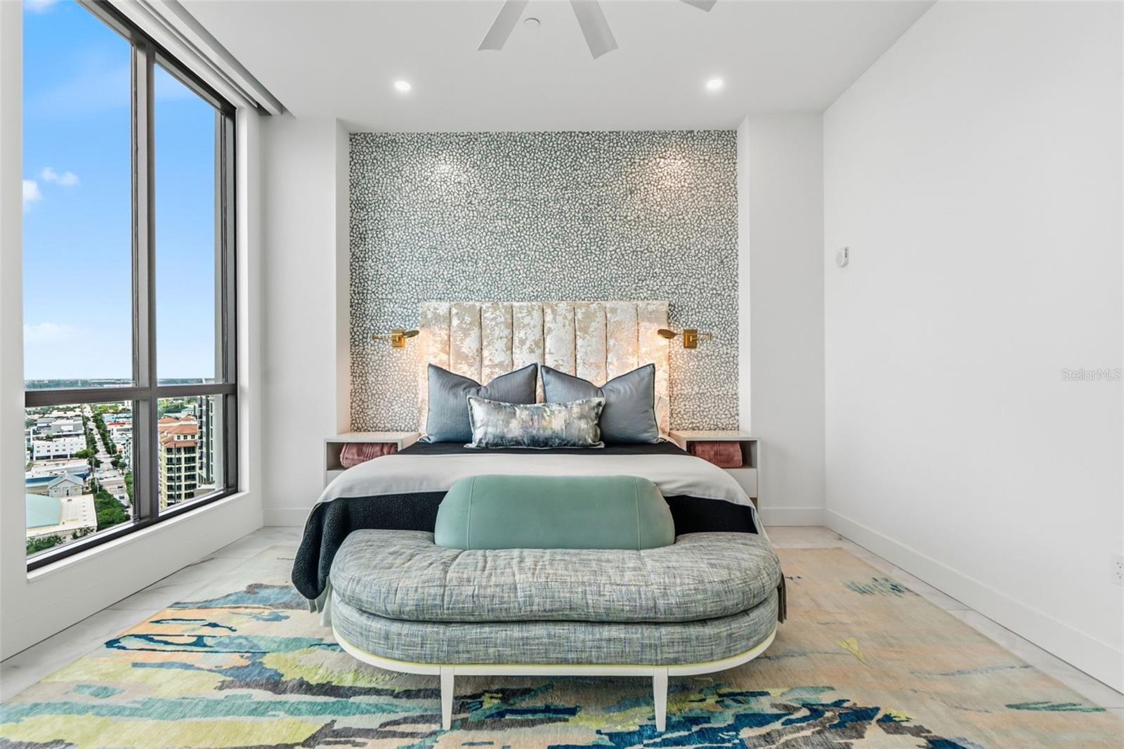 A4674550 Property Photo