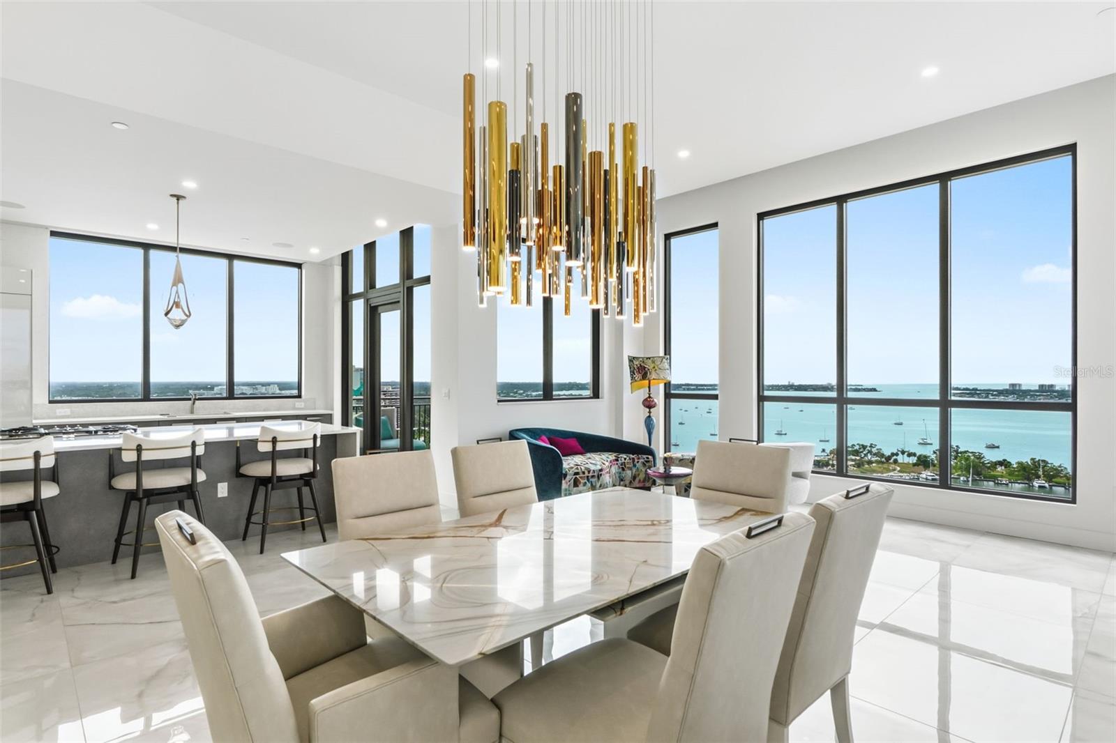 A4674550 Property Photo