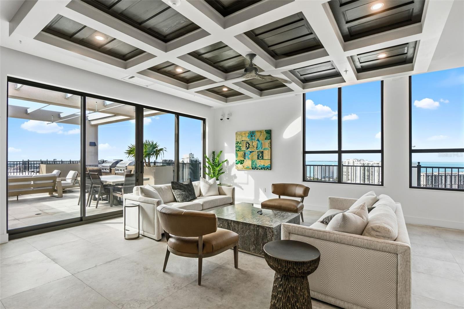 A4674550 Property Photo