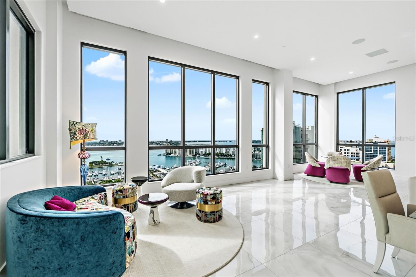 A4674550 Property Photo