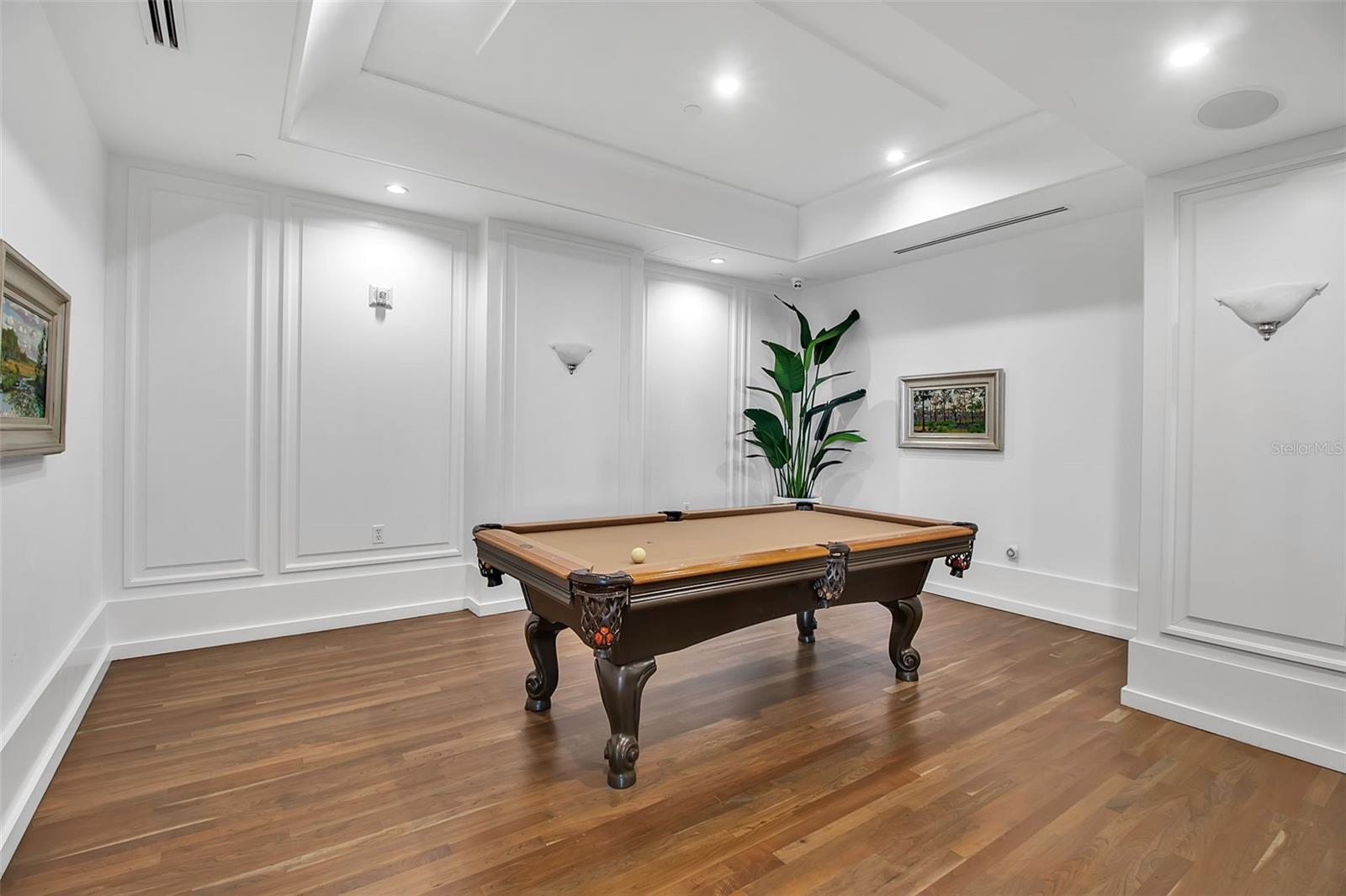 A4674555 Property Photo