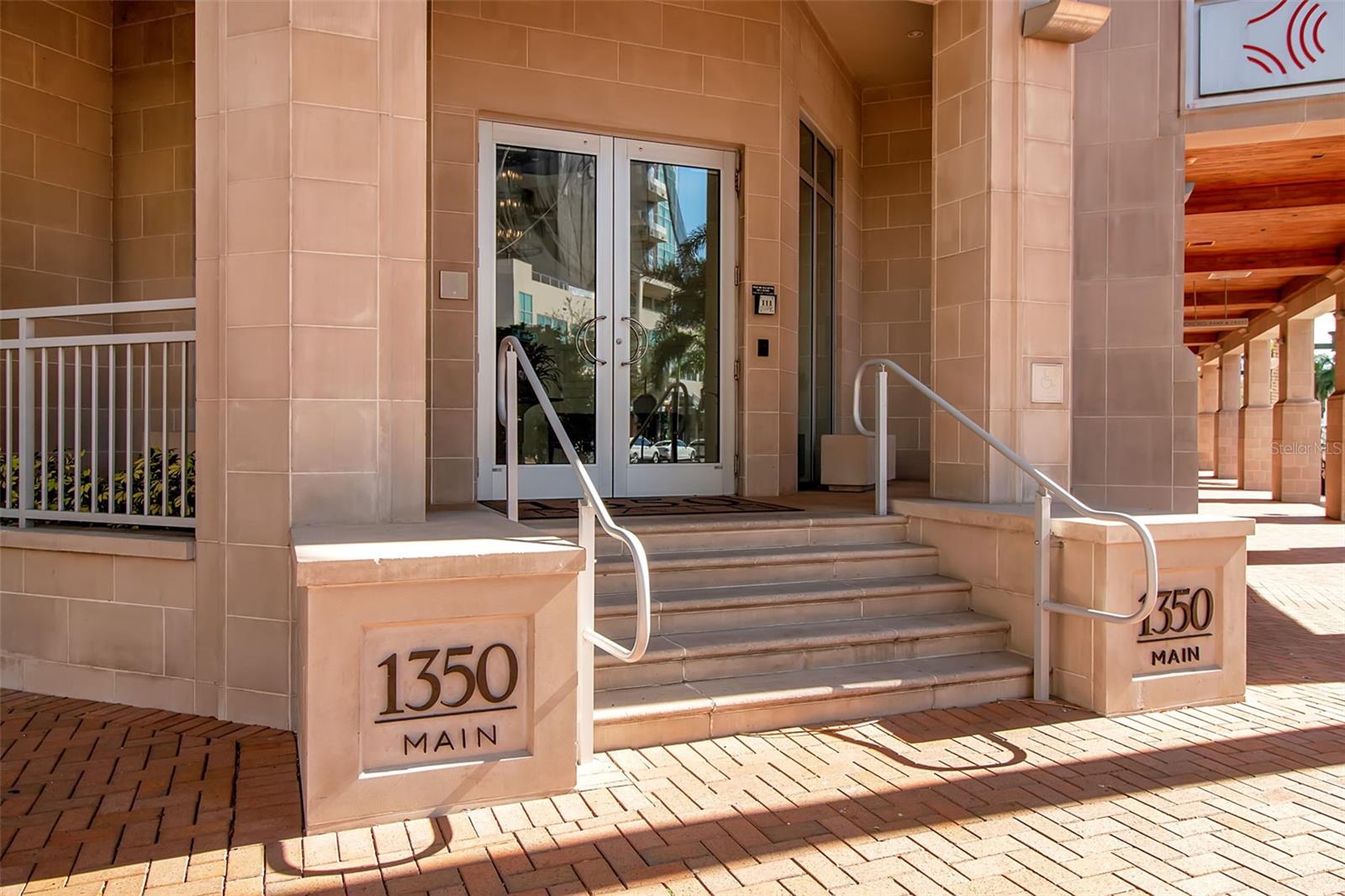 A4674555 Property Photo