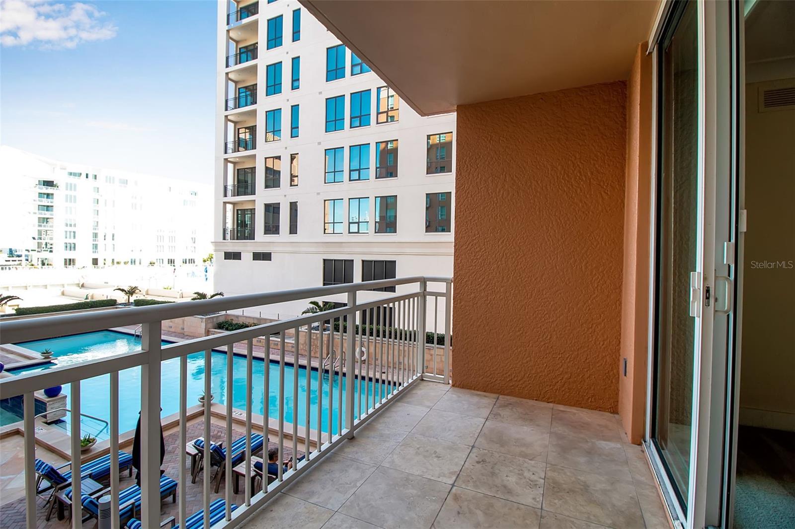 A4674555 Property Photo