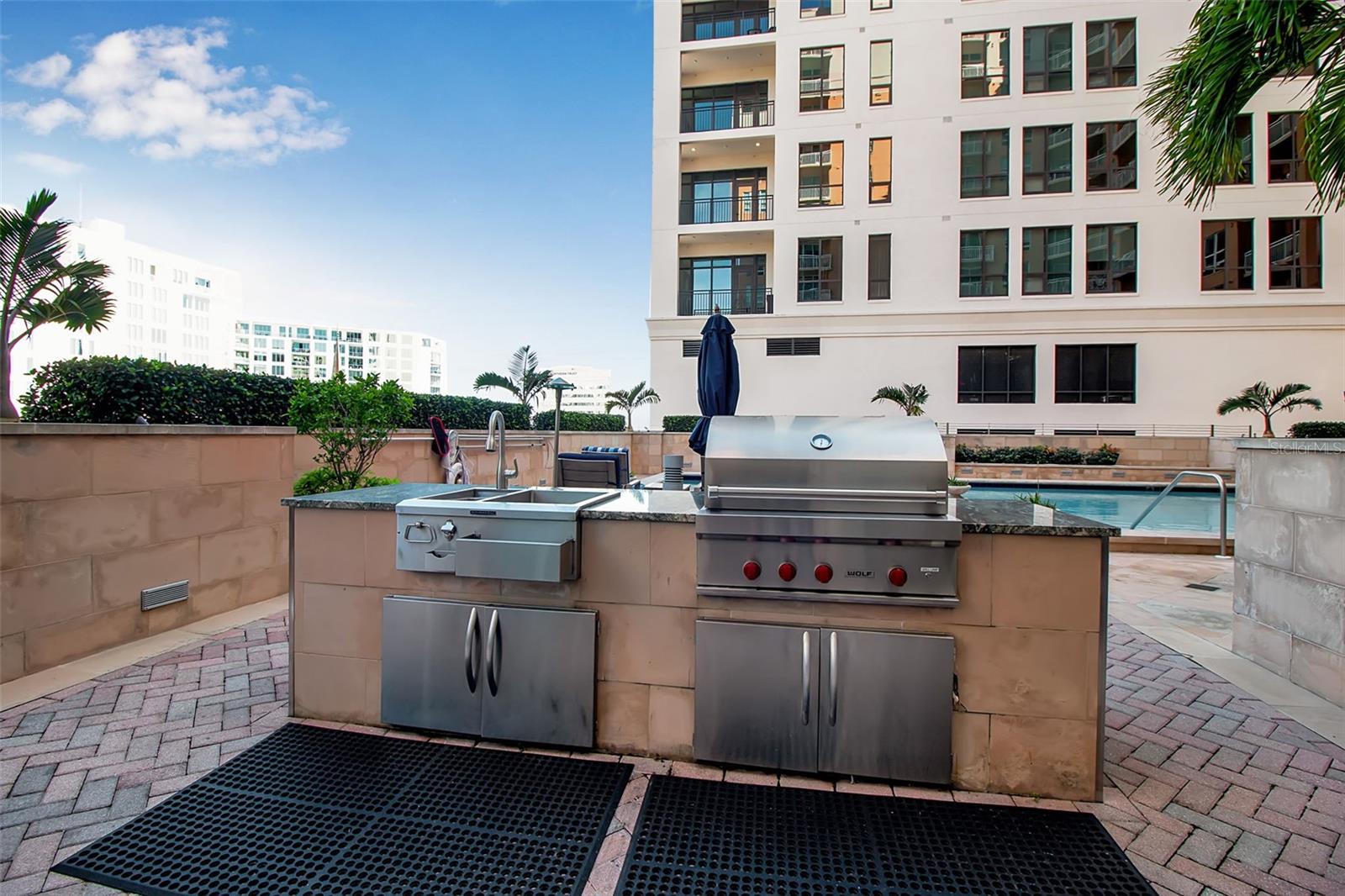 A4674555 Property Photo