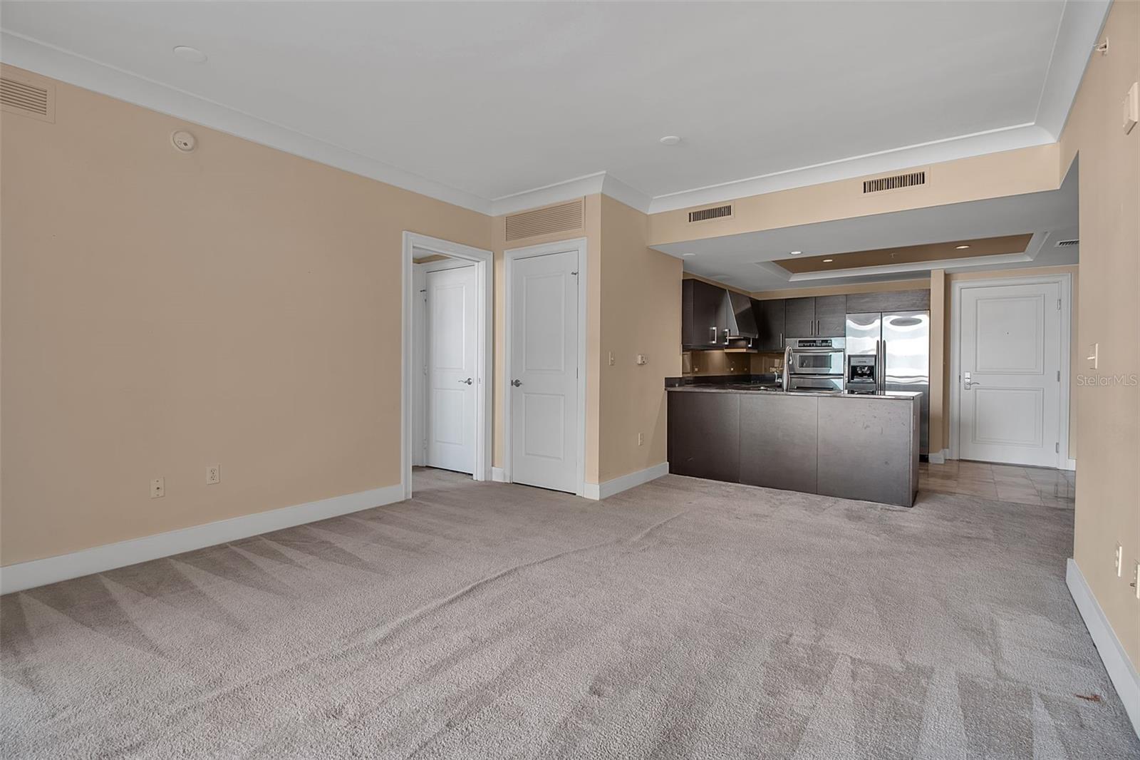 A4674555 Property Photo