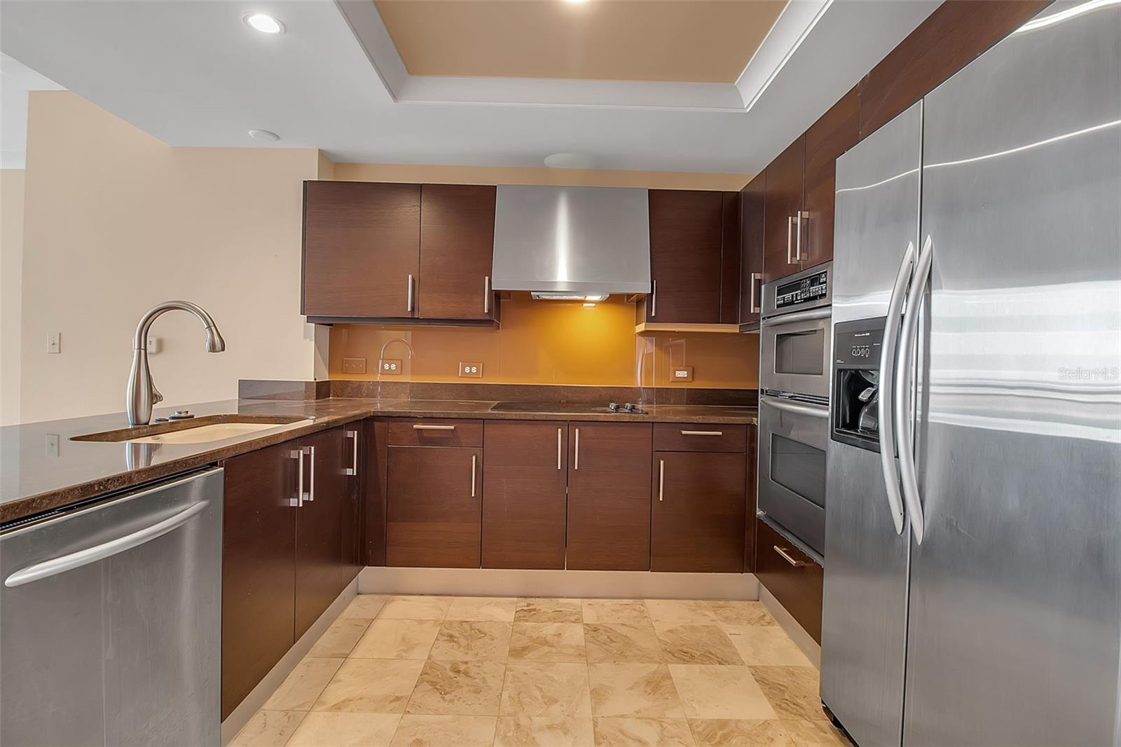 A4674555 Property Photo