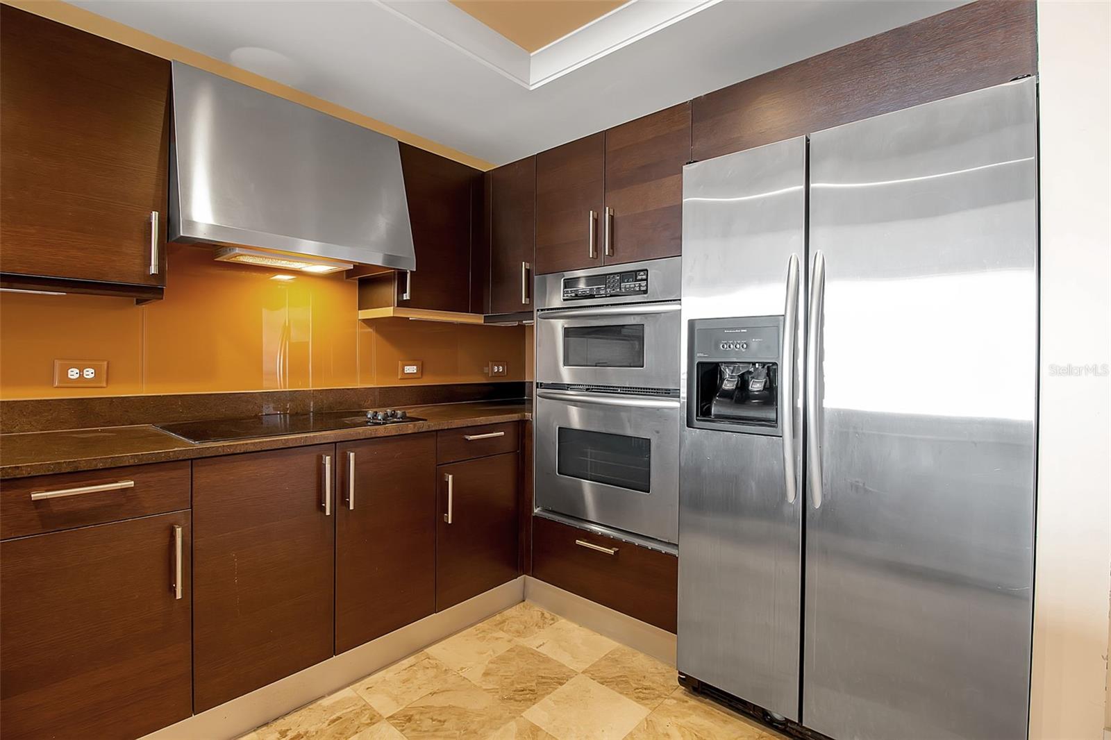 A4674555 Property Photo