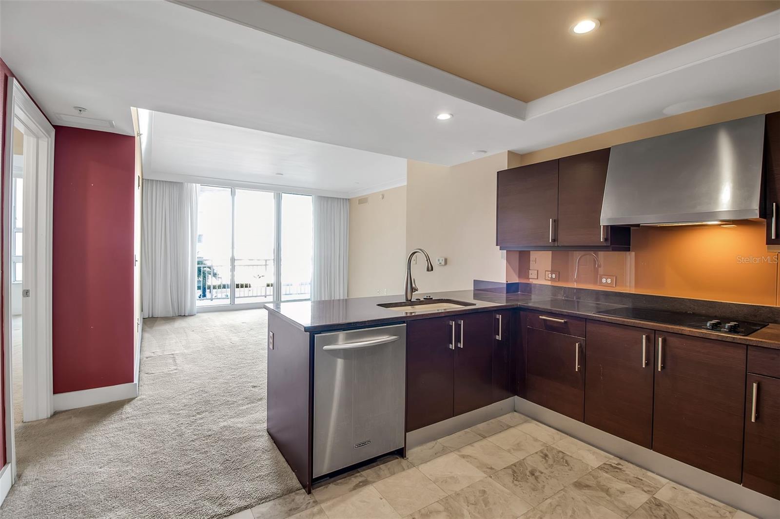 A4674555 Property Photo