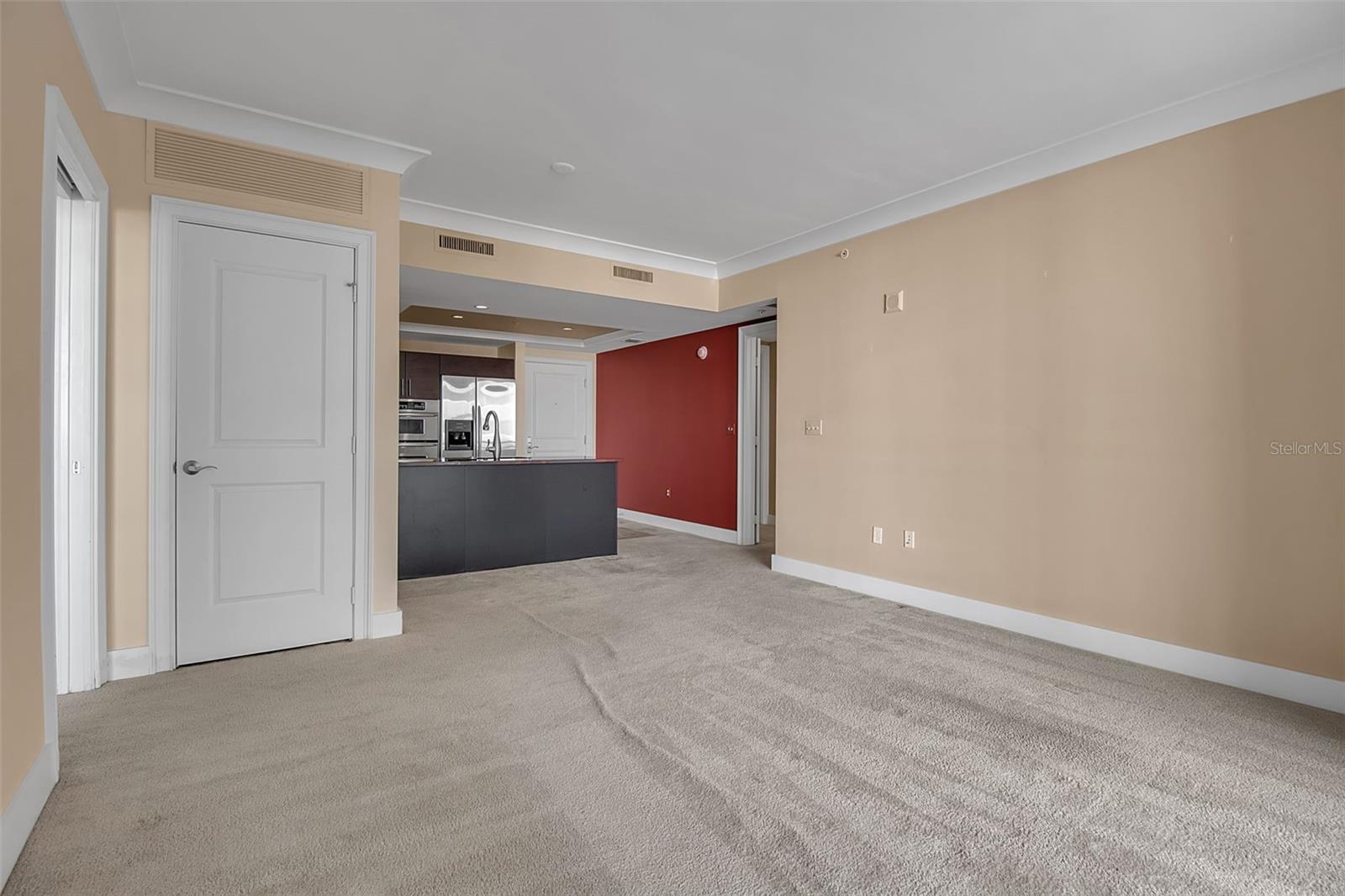 A4674555 Property Photo