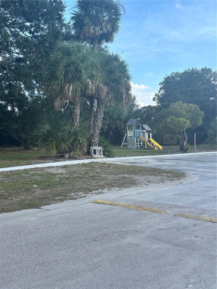 P4937230 Property Photo