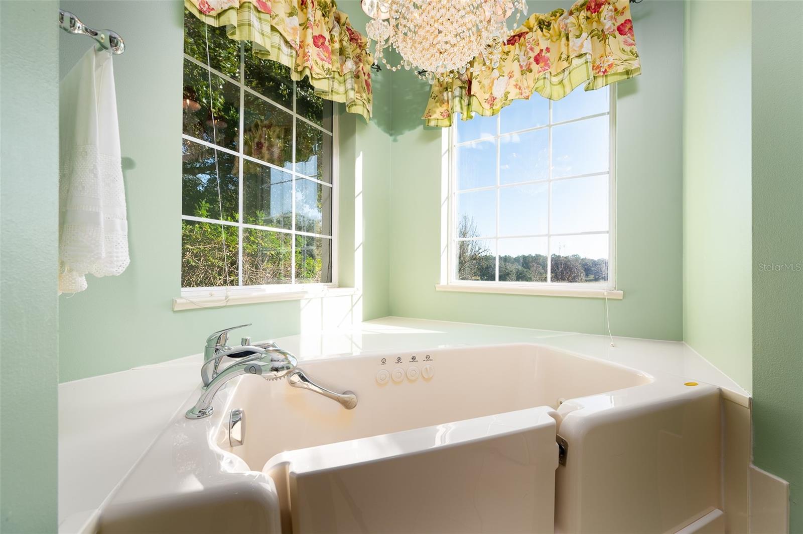 OM714730 Property Photo