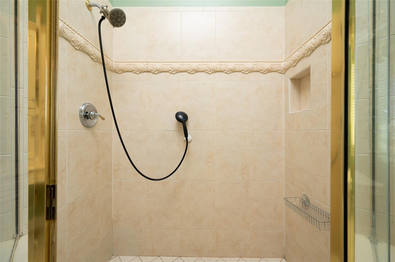 OM714730 Property Photo