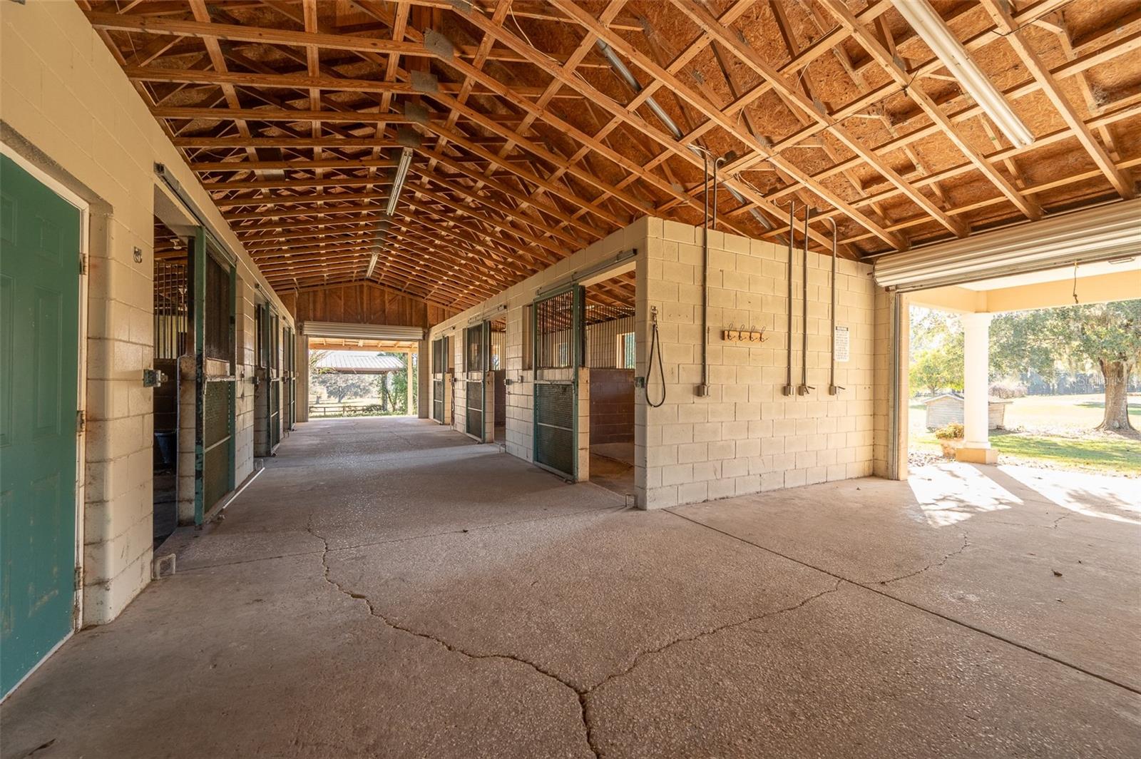 OM714730 Property Photo