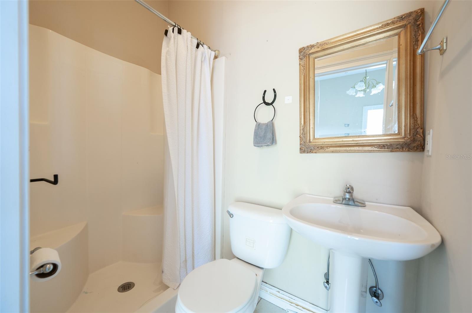 OM714730 Property Photo