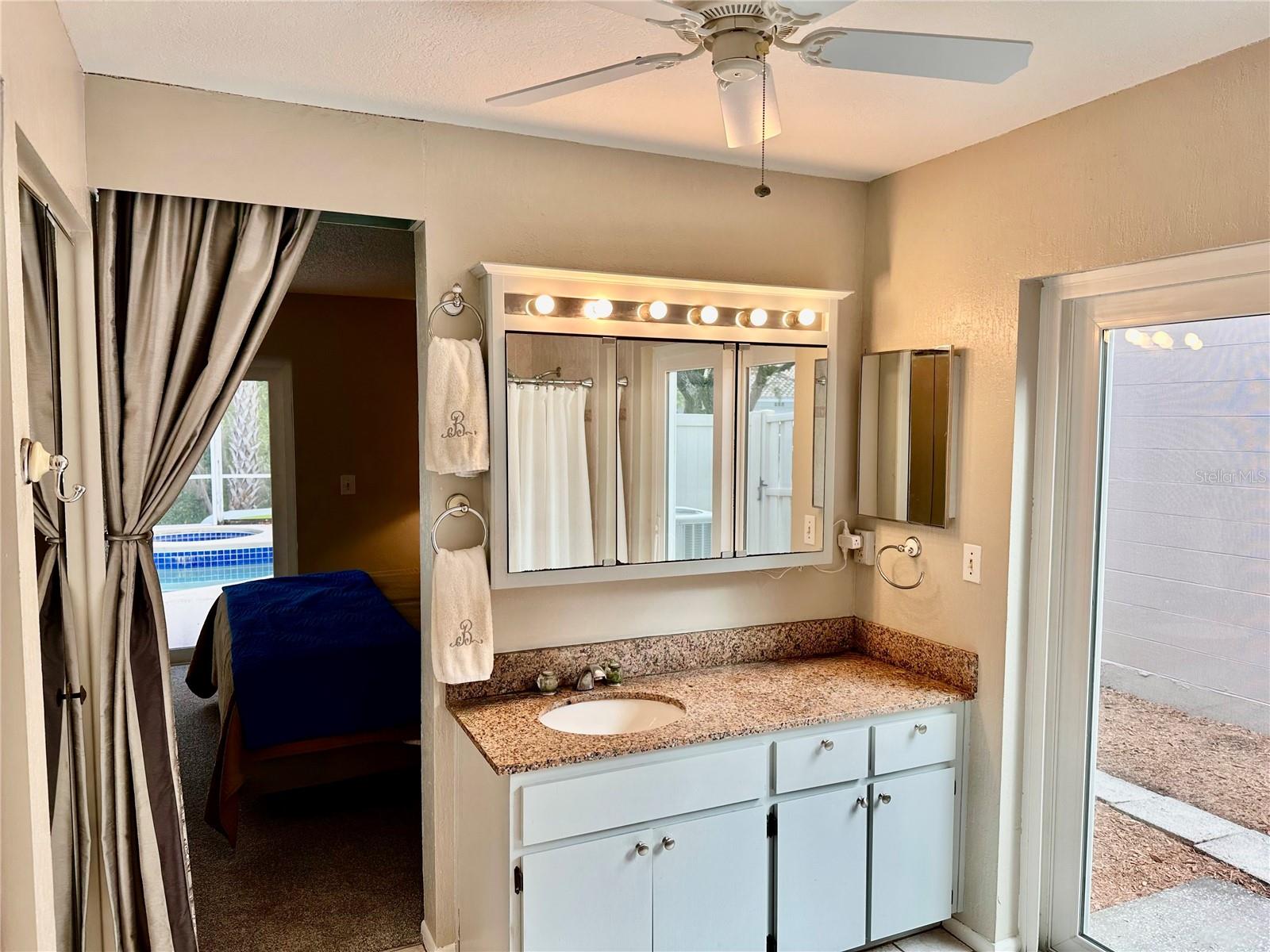 TB8454730 Property Photo