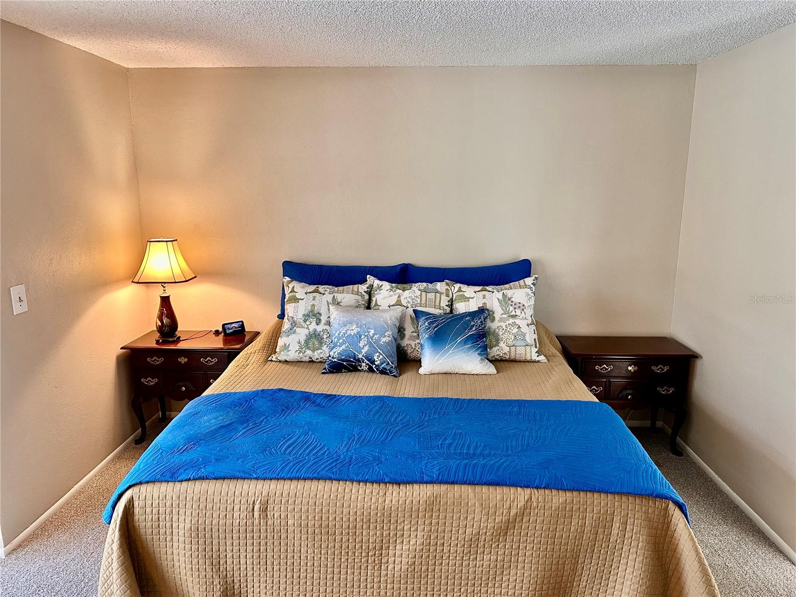 TB8454730 Property Photo