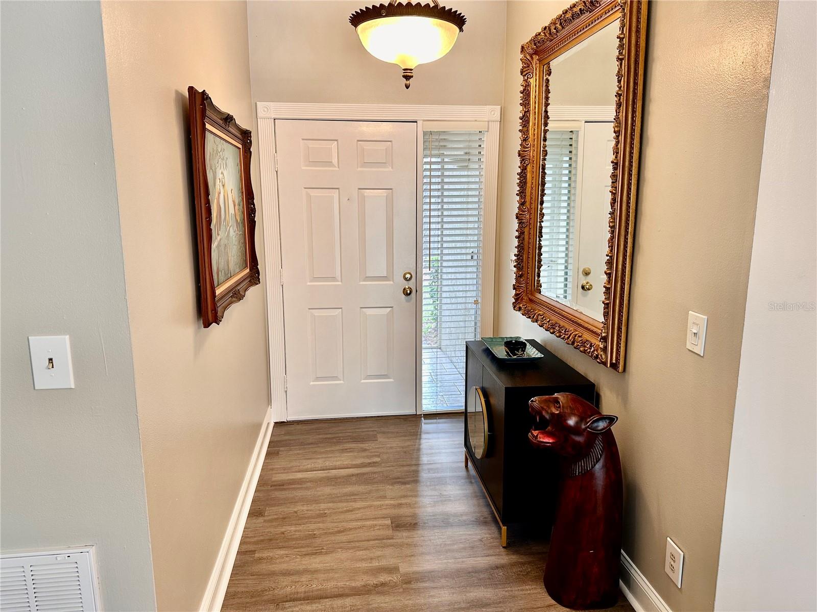 TB8454730 Property Photo