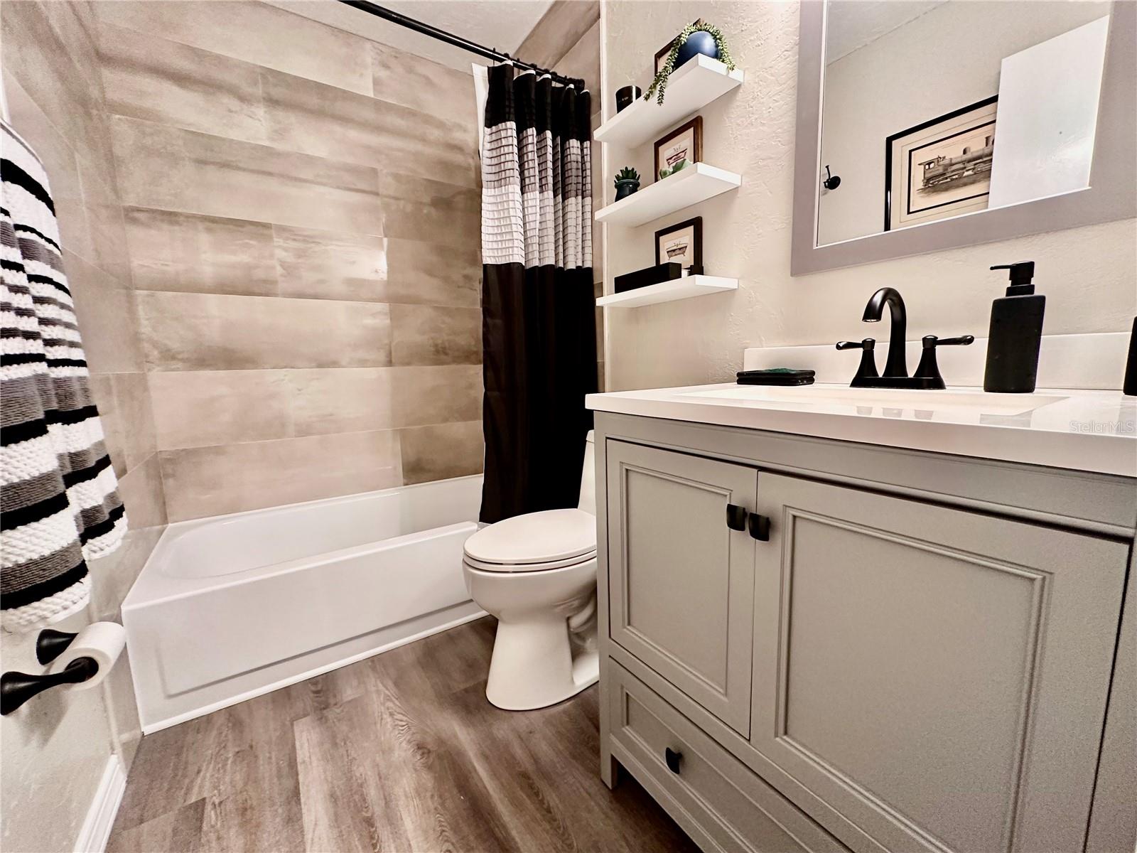 TB8454730 Property Photo