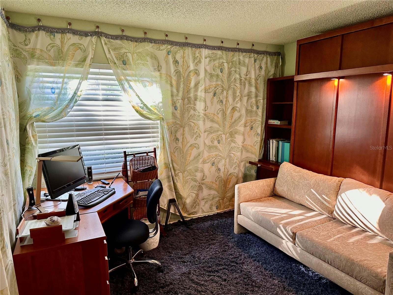 TB8454730 Property Photo