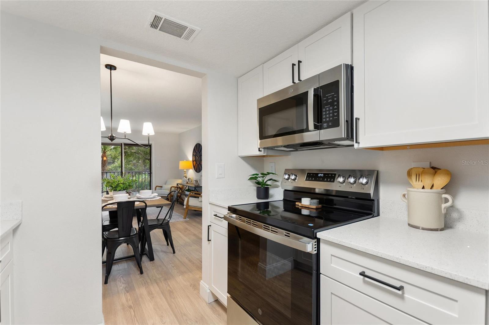 A4674582 Property Photo