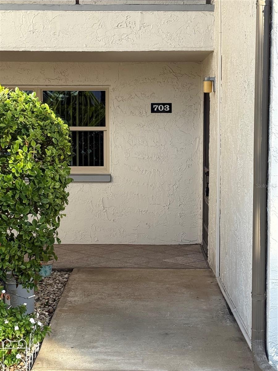 TB8454740 Property Photo