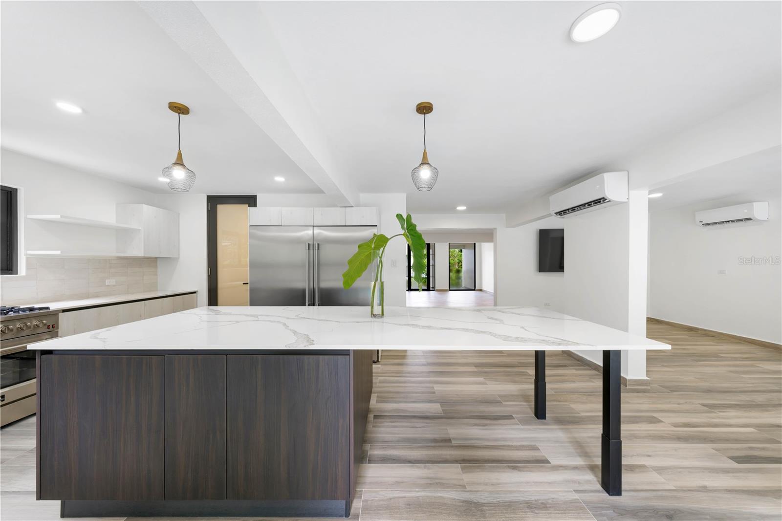 PR9117846 Property Photo