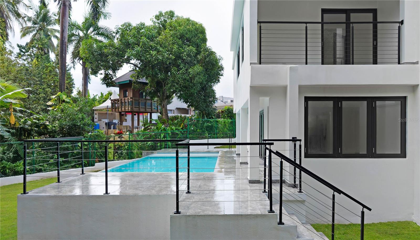 PR9117846 Property Photo