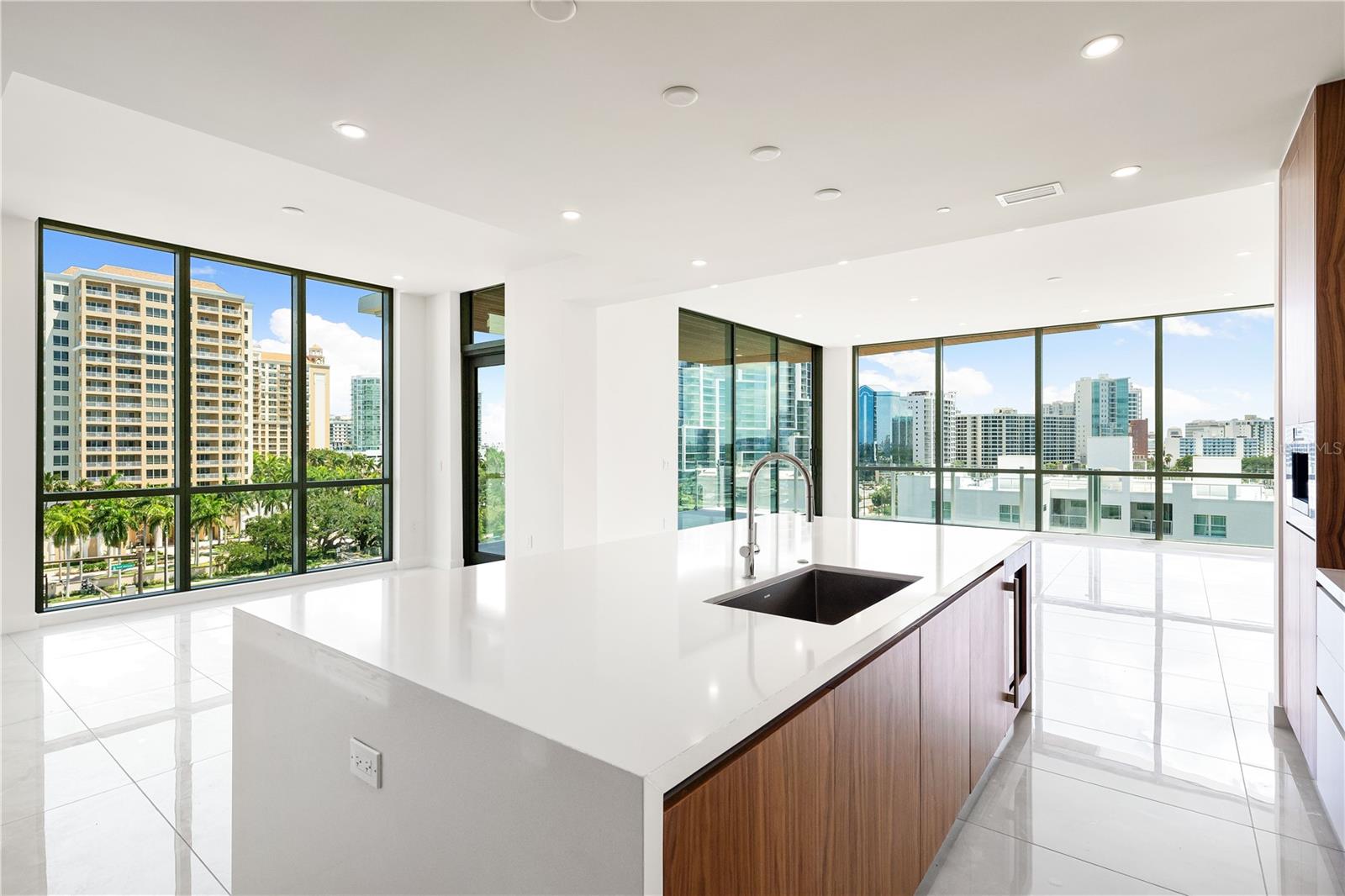 A4674587 Property Photo