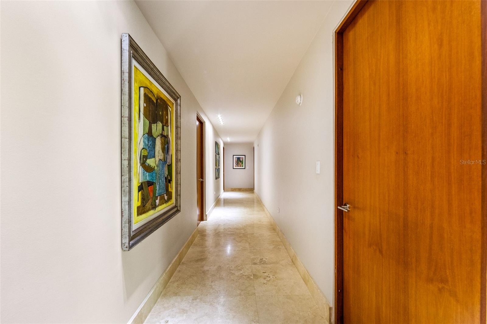 PR9117850 Property Photo