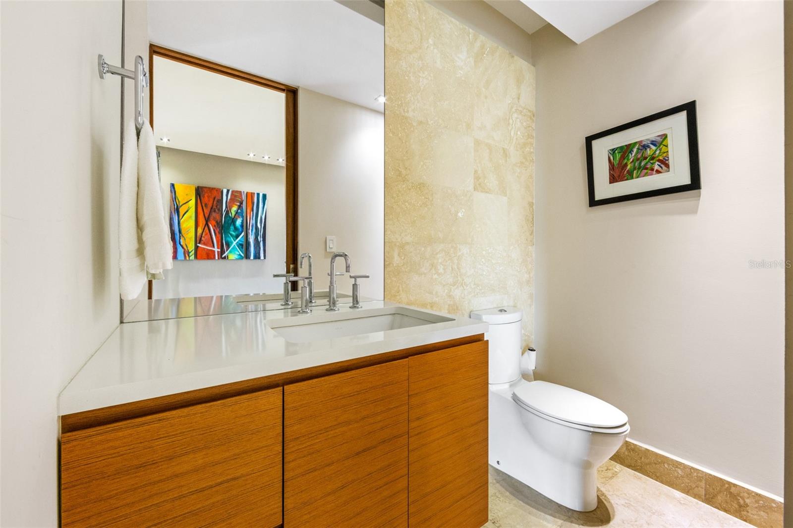 PR9117850 Property Photo